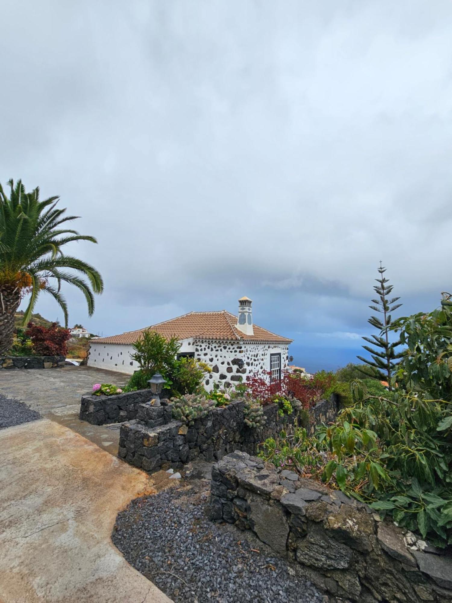 ブレーニャ・バハ Corral De Payo Casita Blancaヴィラ エクステリア 写真